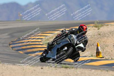 media/Apr-14-2024-SoCal Trackdays (Sun) [[70f97d3d4f]]/9-Turn 12 (115pm)/